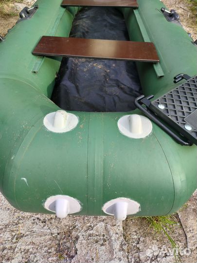 Надувная лодка Pelican