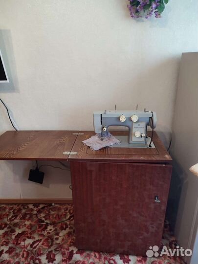 Швейная машинка чайка