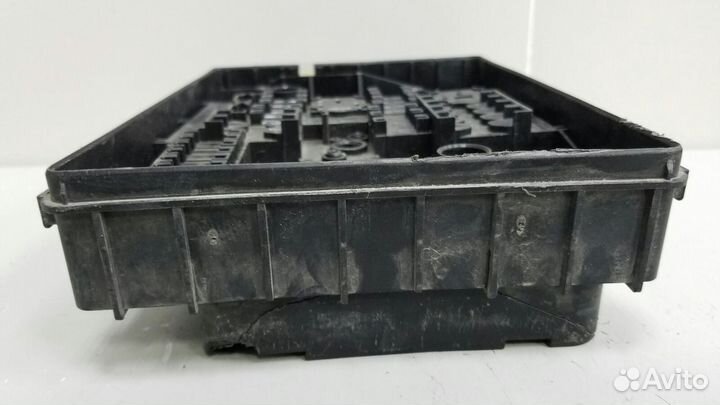 Блок предохранителей Skoda Superb 2 B6 2012