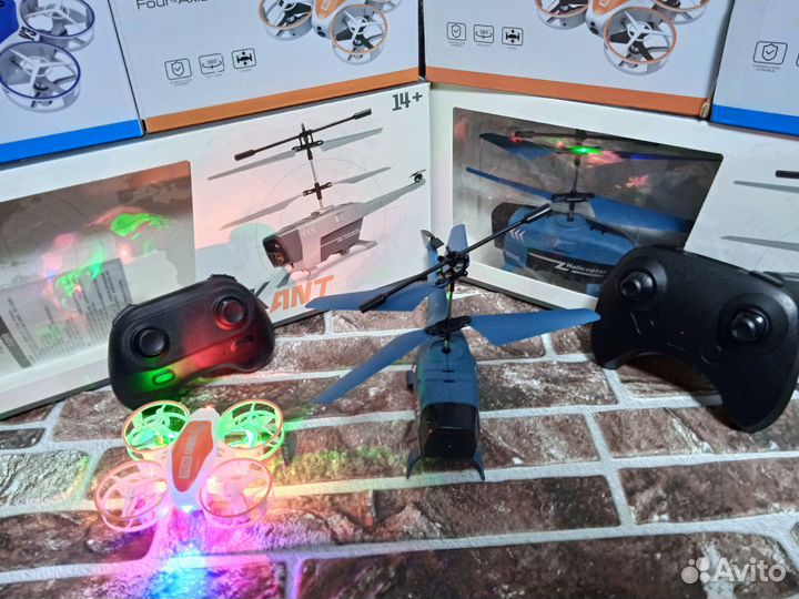 Вертолет Дрон Квадрокоптер светящиеся LED