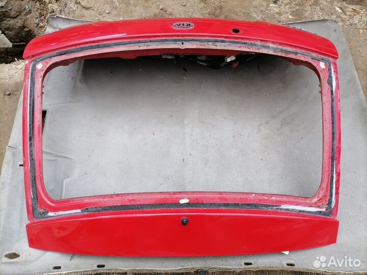 Дверь багажника для Kia RIO 2000-2005 рестайлинг