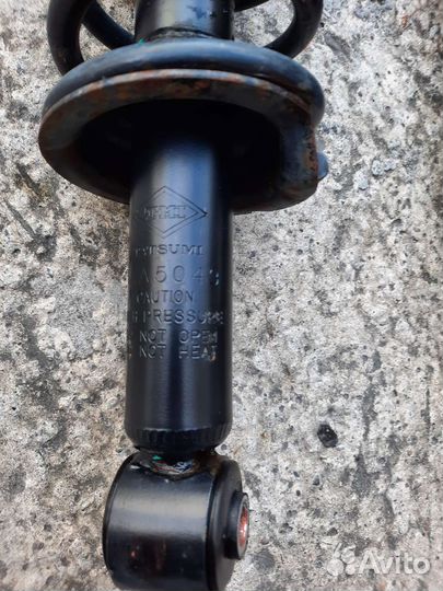 Стойки амортизаторы комплект Mitsubishi 10 x