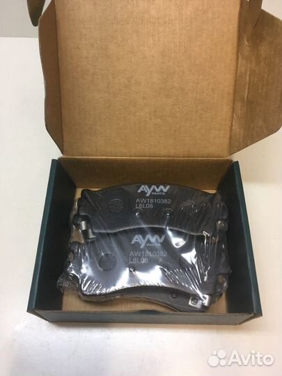 Колодки тормозные перед Kia Spectra, Kia Rio 2