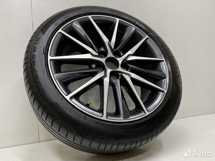 R18 Pirelli Powergy 235/45, PCD 5x114.3 DIA 106