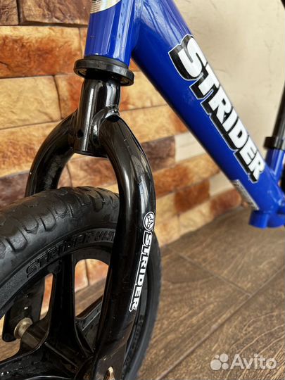 Беговел strider classic