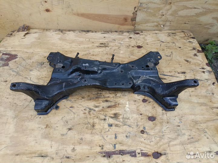 Подрамник мицубиси лансер 9,контрактный