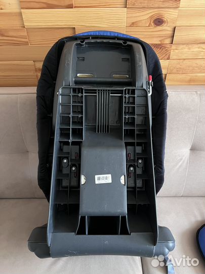 Автомобильное детское кресло от 0 до 18 кг