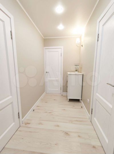 2-к. квартира, 80 м², 1/6 эт.