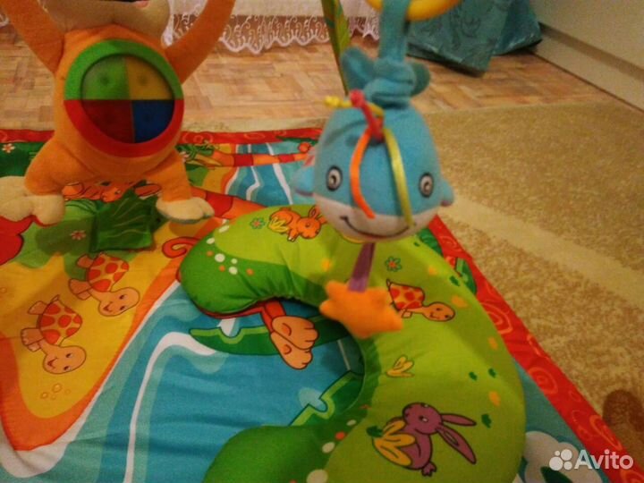 Развивающий коврик