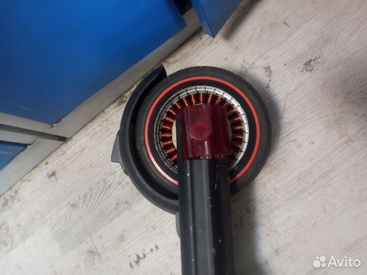 Kugoomini2на запчасти