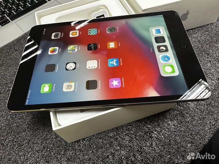 Apple iPad mini 16Gb Wi-Fi 7.9