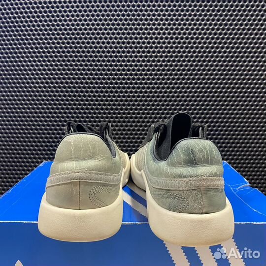 Кроссовки Adidas Y-3 Yunu 42 EUR