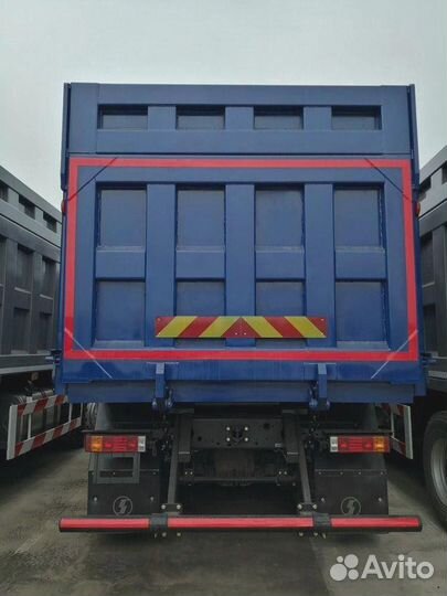 Shacman (Shaanxi) SX32586V385, 2023