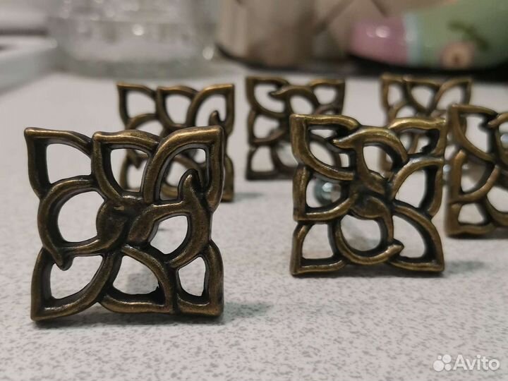 Мебельные ручки Италия