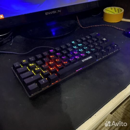 Игровая клавиатура Defender Striker