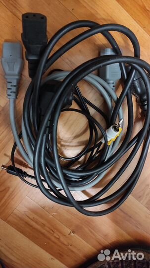 Зарядные устройства, кабели