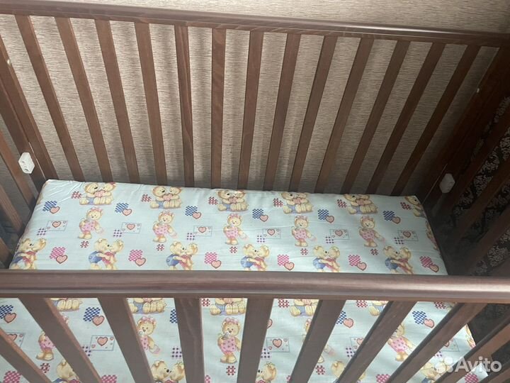 Кровать детская в хорошем состояние