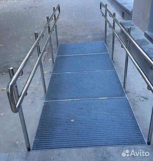 Перила металлические