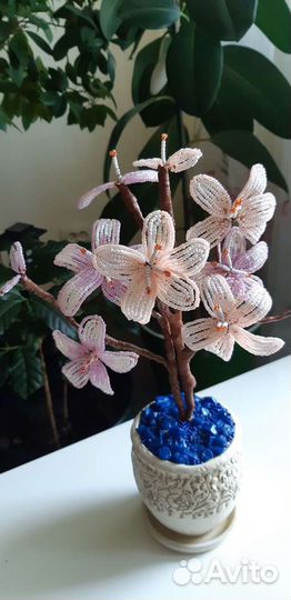 Цветы из бисера