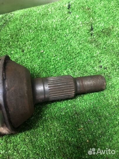 Привод передний правый Cadillac Srx внедорожник