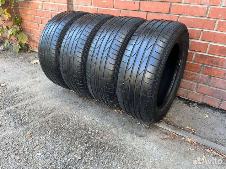 Bridgestone Dueler H/P Sport 235/55 R17
