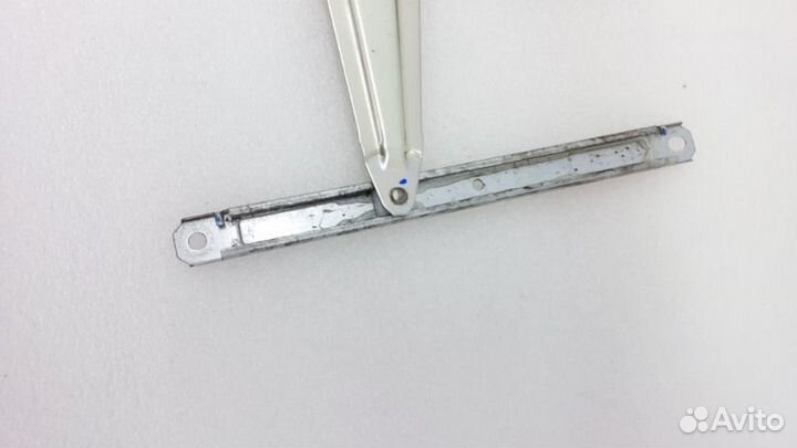 Стеклоподъемник задний правый Mitsubishi L200