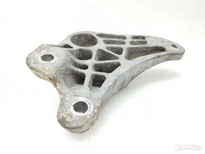 Кронштейн кпп Volvo V50 1 MW20 2.5 2008