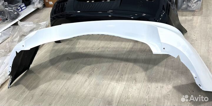 Задний бампер на Ford Mondeo 5 - Белый