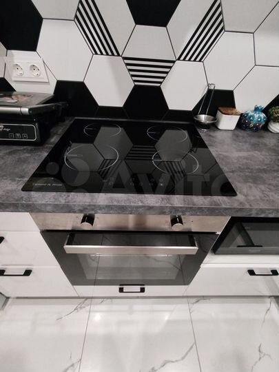 1-к. квартира, 52,5 м², 10/17 эт.