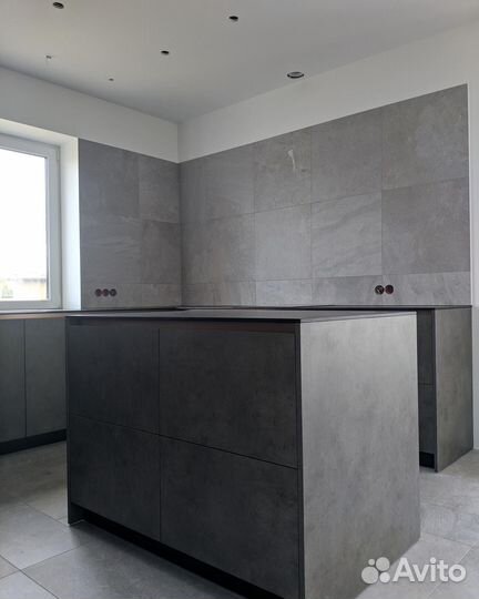 Кухня с островом на заказ