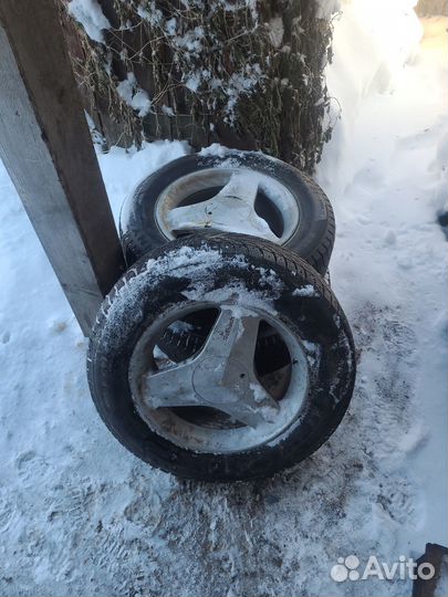 Зимняя резина r17 235/65, 4шт литьё