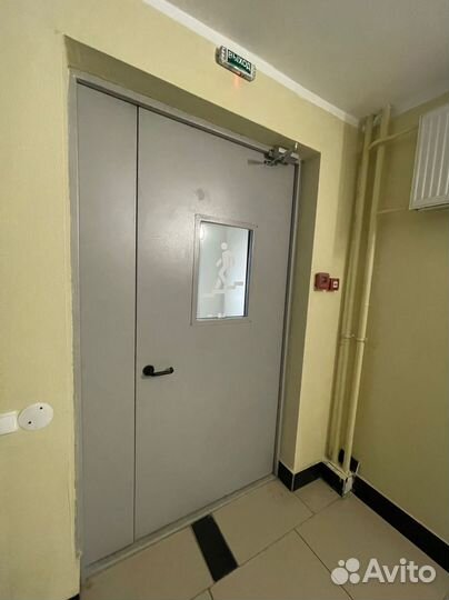 Тамбурная дверь v-25