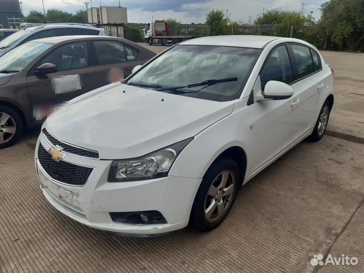 Блок управления двс chevrolet cruze J300 2012