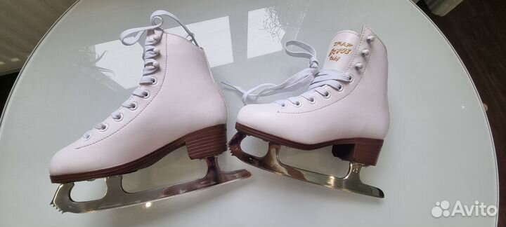 Коньки фигурные Graf Davos 29 размер