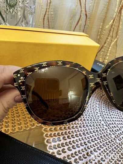 Солнцезащитные очки Celine оригинал