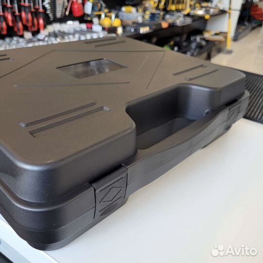 Кейс защитный (390x324x100) B3724