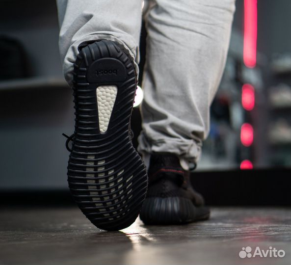 Кроссовки Adidas Yeezy 350 Boost v2 Black