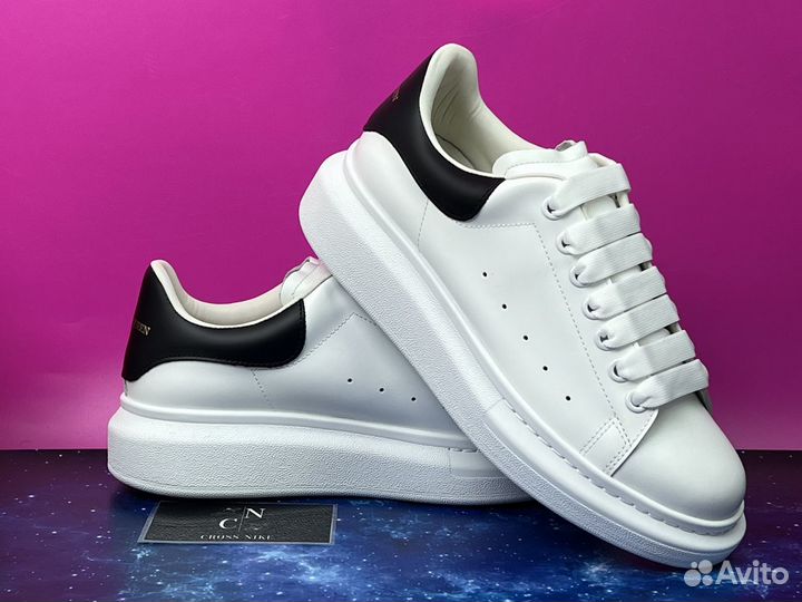 Alexander McQueen Oversized Sneaker White Black