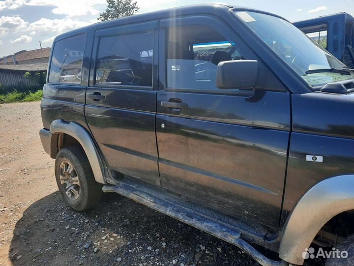 Дверь передняя правая УАЗ патриот