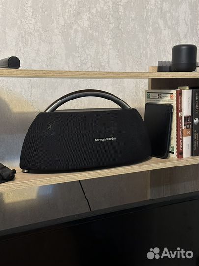 Колонка harman kardon go play