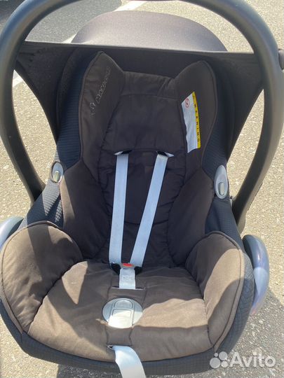 Автомобильное кресло maxi cosi 0+