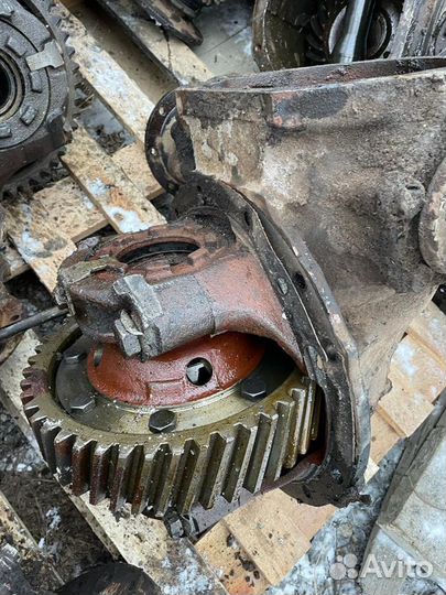 Редуктор коробка раздаточная Урал