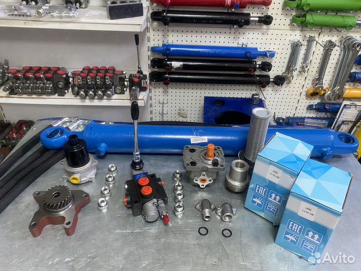 Гидроцилиндр на дровокол 7-10 тонн