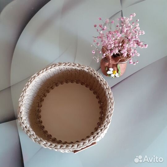 Корзина для хранения вещей