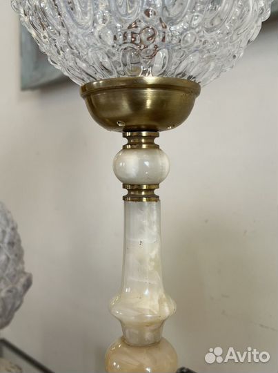 Лампа оникс латунь, ваза цветное стекло антикварн