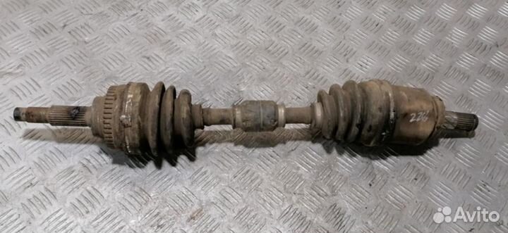 Полуось передняя левая Mazda 3 BK бк