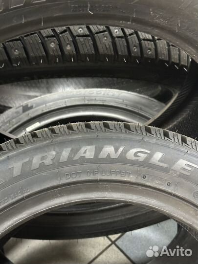 Triangle IcelynX TI501 215/55 R17 89T