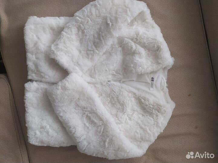 Накидка белая детская H&M.размер 122/128, 6-8 лет