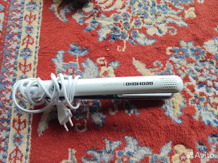 Выпрямитель для волос утюжок