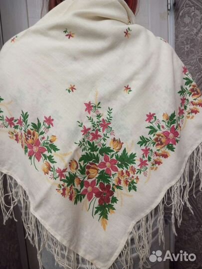 Павловопосадский платок б/у